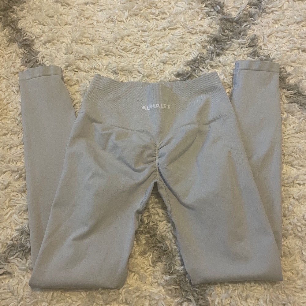 Read Description! Alphalete Amplify Silver Sky